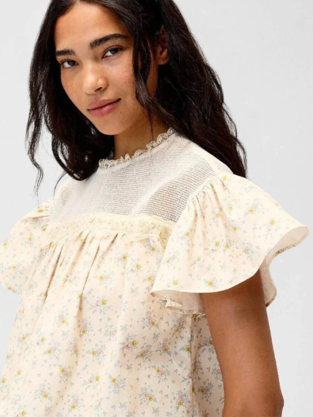 NWT Mesh flowers babydoll blouse